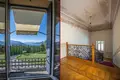 Villa 10 bedrooms 1 300 m² Luino, Italy