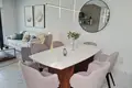 Mieszkanie 2 pokoi 98 m² Torrevieja, Hiszpania