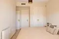 2 bedroom apartment 72 m² Manilva, Spain