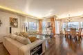 Mieszkanie 4 pokoi 180 m² Muratpasa, Turcja