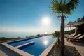 Villa mit 2 Schlafzimmern 300 m² Tivat, Montenegro