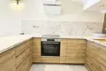 3 bedroom house 200 m² Dos Hermanas, Spain
