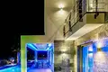 4-Schlafzimmer-Villa 440 m² Calp, Spanien