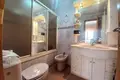 Mieszkanie 3 pokoi 141 m² Torrevieja, Hiszpania