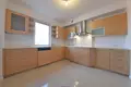 Квартира 5 комнат 160 м² в Варшаве, Польша