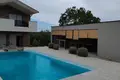 villa de 5 dormitorios 350 m² Pola, Croacia