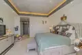 4 bedroom apartment 353 m² Marbella, Spain