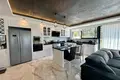 5 bedroom villa 300 m² Alanya, Turkey