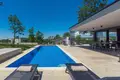 2 bedroom Villa 140 m² Grad Porec, Croatia
