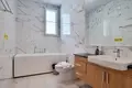Дом 4 спальни  Паттайя, Таиланд