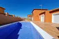 3-Schlafzimmer-Villa 229 m² Busot, Spanien