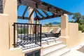 Wohnung 3 Schlafzimmer 185 m² Estepona, Spanien