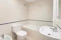4 bedroom apartment 120 m² Dos Hermanas, Spain