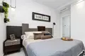 Mieszkanie 2 pokoi 75 m² Orihuela, Hiszpania