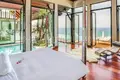 villa de 5 chambres 1 200 m² Choeng Thale, Thaïlande