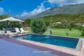 Casa 9 habitaciones 172 m² Kovaci, Montenegro