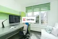 Mieszkanie 4 pokoi 79 m² Miasto Stołeczne Praga, Czechy