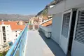 Wohnung 2 Schlafzimmer 118 m² Dobrota, Montenegro