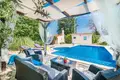 Villa de 4 dormitorios 175 m² Pola, Croacia