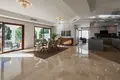 Дом 5 комнат  Benahavis, Испания