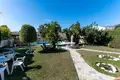 Haus 4 Schlafzimmer 236 m² Dos Hermanas, Spanien