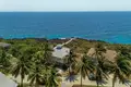 Дом 3 спальни 1 734 м² West Bay, Гондурас