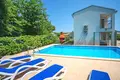 Dom 6 pokojów 300 m² Krk, Chorwacja