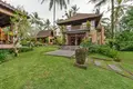 4-Schlafzimmer-Villa 1 500 m² Lebah A, Indonesien