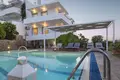 Вилла 4 спальни 240 м² периферия Аттика, Греция