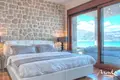 4-Schlafzimmer-Villa 300 m² Tivat, Montenegro