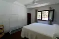 4-Schlafzimmer-Villa 208 m² Estepona, Spanien
