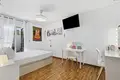 4 bedroom house 251 m² Dos Hermanas, Spain