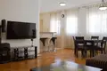 Квартира 2 спальни 100 м² Бар, Черногория
