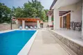 Villa 4 chambres 190 m² Grad Porec, Croatie