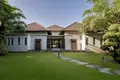 Villa 10 Schlafzimmer 1 637 m² Nyambu, Indonesien