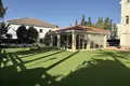 5-Schlafzimmer-Villa 550 m² Germasogeia, Zypern