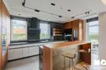 Дом 5 комнат 400 м² Юрмала, Латвия