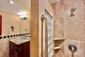 Condo z 2 sypialniami 106 m² West Bay, Honduras