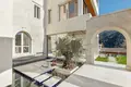 Haus 7 Schlafzimmer 1 400 m² Tivat, Montenegro