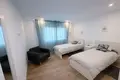 Mieszkanie 2 pokoi 109 m² Casares, Hiszpania