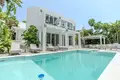 4 bedroom house 267 m² San Pedro Alcantara, Spain