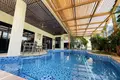 villa de 7 chambres 1 084 m² Doubaï, Émirats arabes unis
