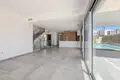 4-Schlafzimmer-Villa 235 m² Algorfa, Spanien