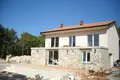 Villa 6 habitaciones 400 m² Omisalj, Croacia