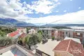 4-Schlafzimmer-Villa 240 m² Tivat, Montenegro