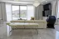 Willa 7 pokojów 1 350 m² w Parekklisia, Cypr