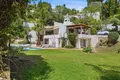 Haus 4 Schlafzimmer 250 m² Dos Hermanas, Spanien