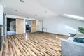 Wohnung 5 zimmer 130 m² in Marki, Polen