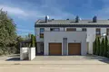 Maison 135 m² Wrzesnia, Pologne