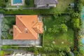 Villa 13 zimmer 310 m² Bassana, Italien
